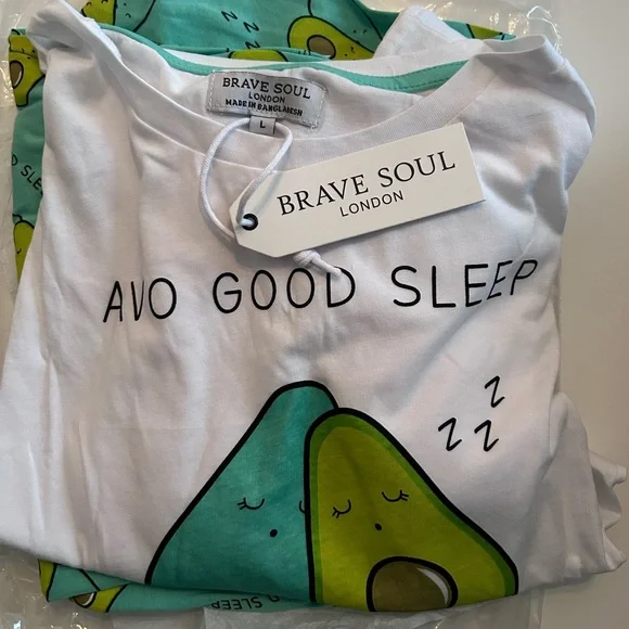 NWT Brave Soul Ava Good Sleep Pajamas 2 piece long sleeve funny novelty avocado - Picture 3 of 7